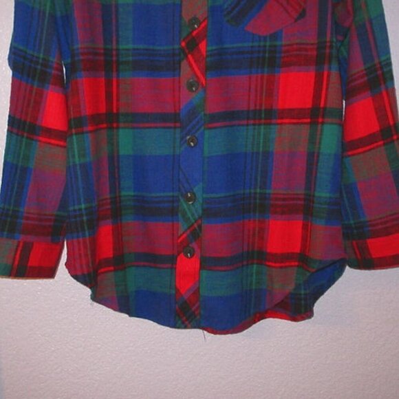 Maurices Patchwork Plaid Flannel Shirt Size S Button Up Oversized Artsy NWT - Picture 5 of 11
